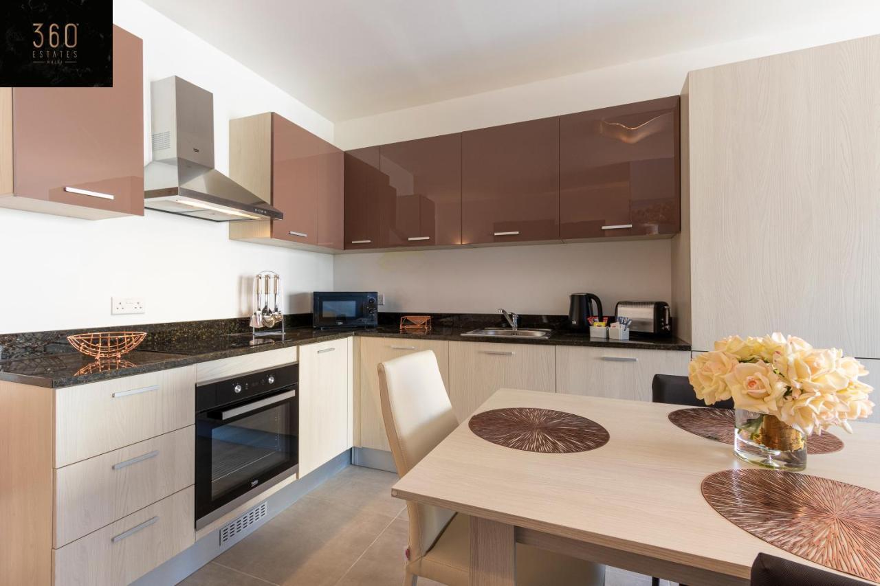 High-End Central Apt With Comfy Bed & Super Wifi By 360 Estates San Gwann Exterior photo